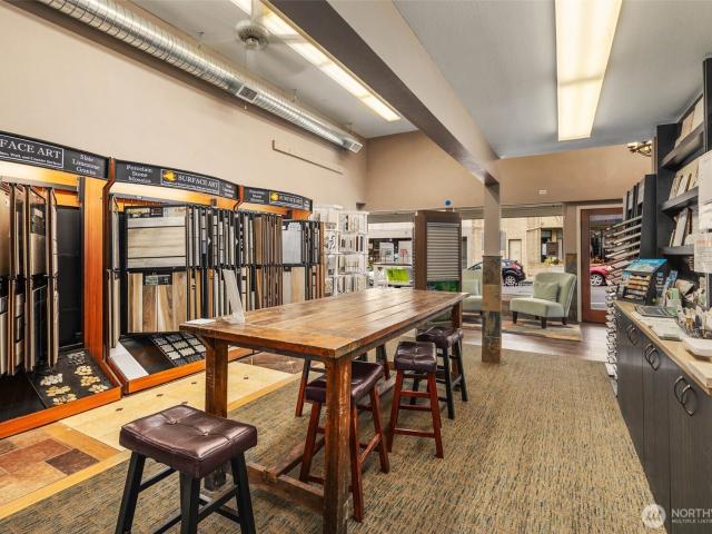 Commercial for sale in Edmonds, Washington