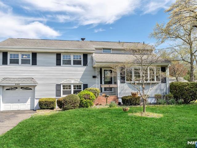 Property for rent in Ho Ho Kus, New Jersey