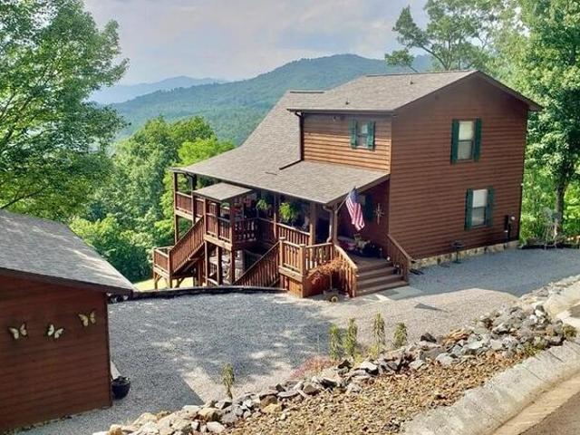 Townhouse for sale in Murphy