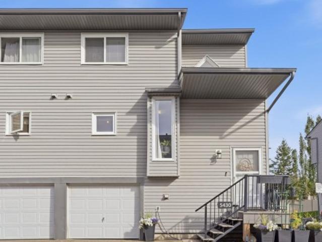 Townhouse for sale in Woodvale, Edmonton