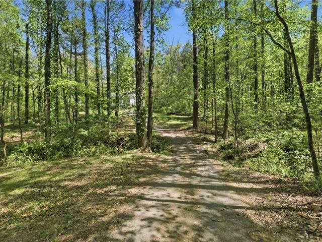 House for sale in Red Oak, Georgia