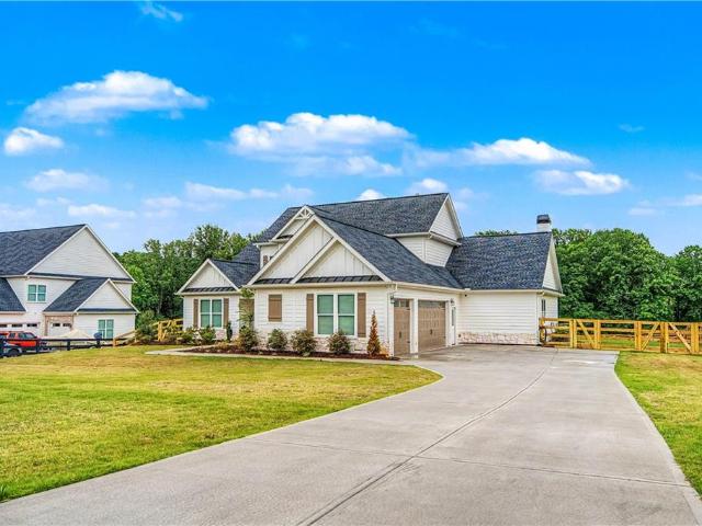 House for sale in Cumming, Georgia