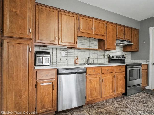 House for sale in Flushing, Michigan