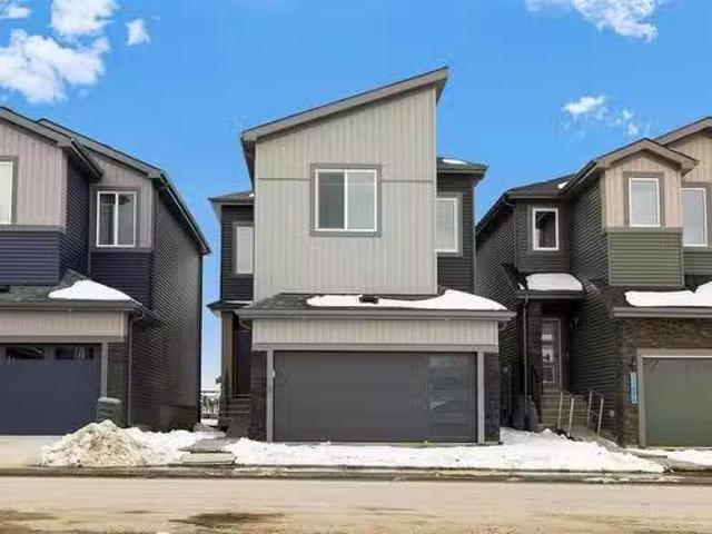 House for sale in Wedgewood, Alberta