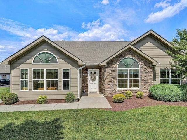 Condo for sale in Virginia