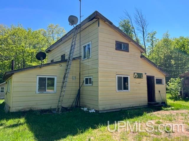 House for sale in Houghton, Michigan