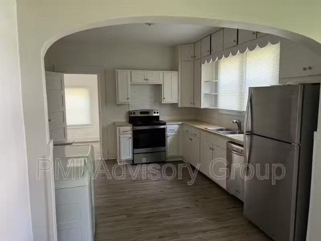 Condo for rent in Shawnee Mission