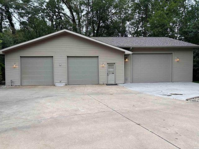 House for sale in Bristol, Indiana