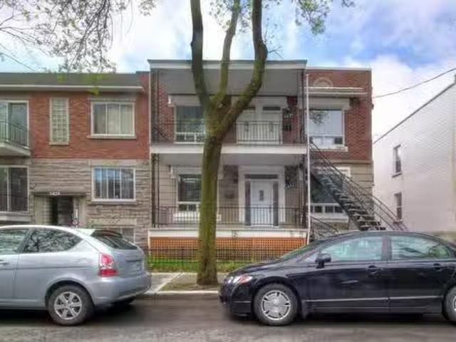 Apartment for rent in St. Leonard's, Quebec
