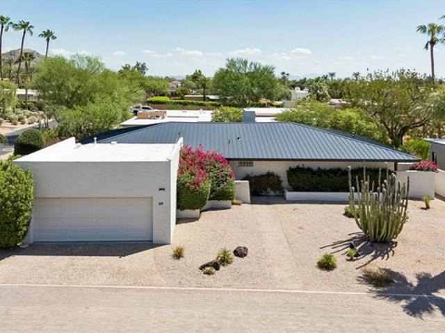 House for sale in Paradise Valley, Arizona