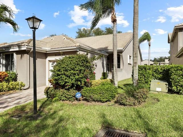 Townhouse for sale in Delray Beach, Florida