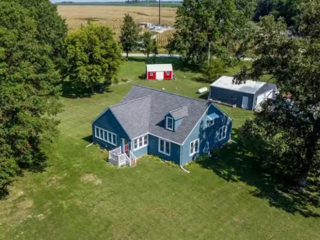 House for sale in Fulton