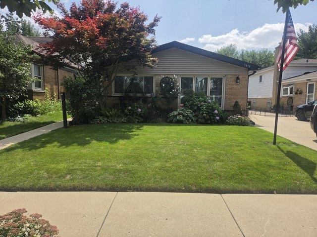 House for sale in Morton Grove, Illinois