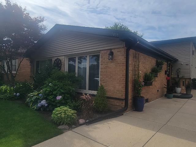House for sale in Morton Grove, Illinois