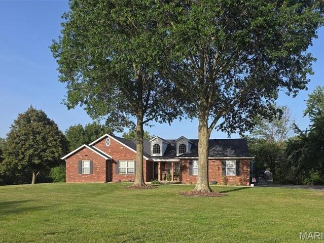 House for sale in Smithton, Illinois