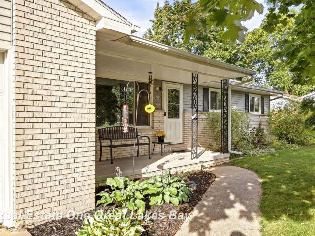 House for sale in Saginaw Charter Township, Saginaw County
