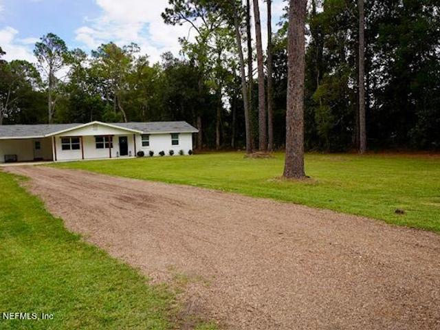 Property for sale in Callahan, Florida