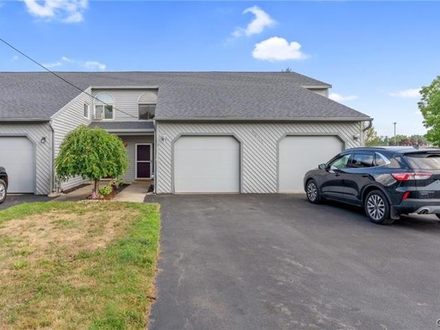 House for sale in Cicero, New York