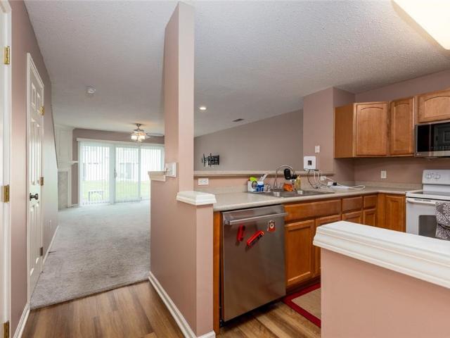 Townhouse for sale in Kansas City, Missouri