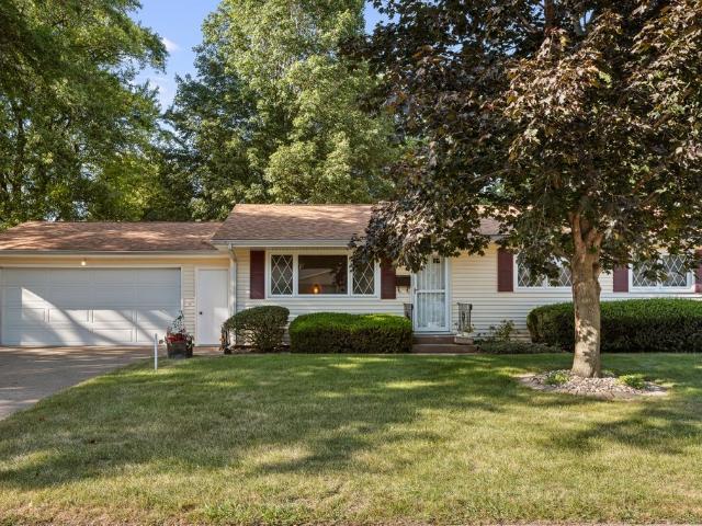 House for sale in Hillview, East Moline