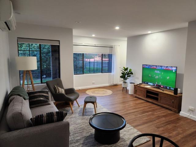 Townhouse for rent in Murrah, New South Wales