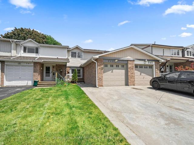 Townhouse for sale in Woburn, Ontario