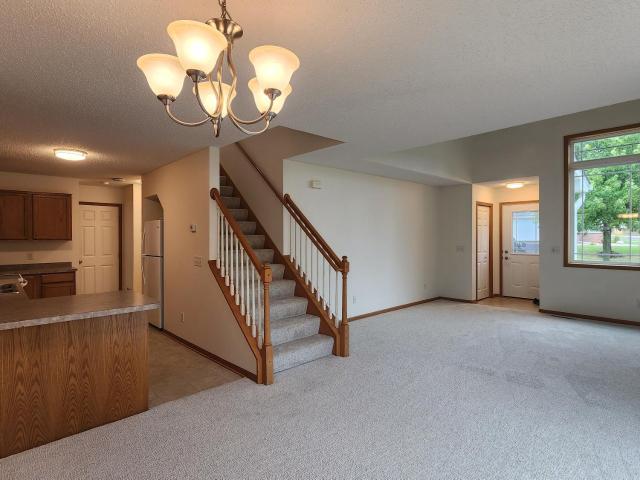 Townhouse for sale in Bridgewater Heights, Dundas