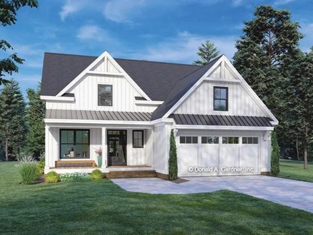 House for sale in Holly Ridge, North Carolina