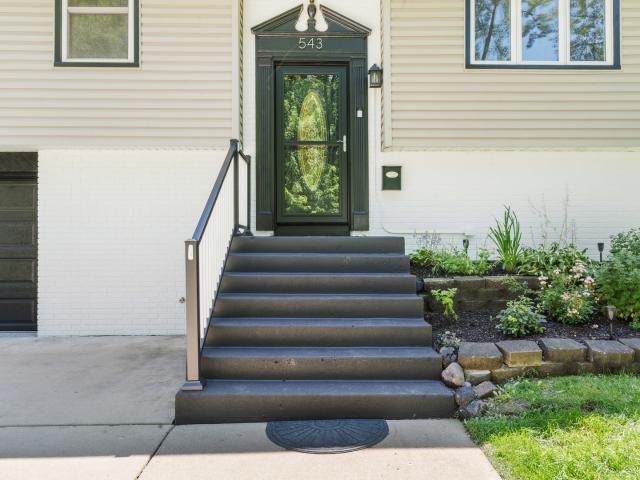 House for sale in Streamwood, Illinois