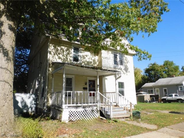 House for sale in Ashtabula, Ashtabula County
