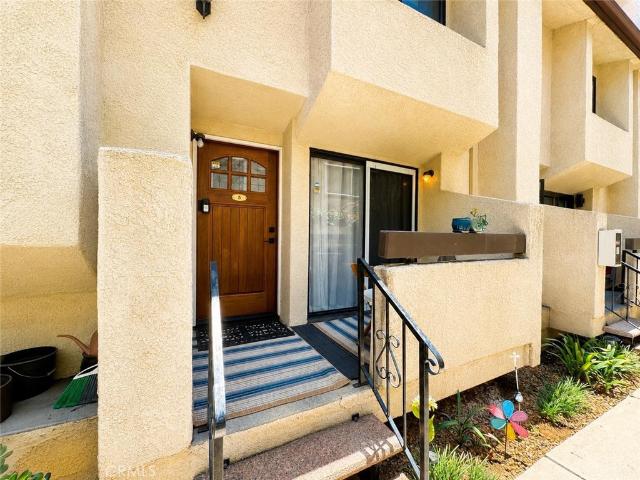 Condo for sale in Glendale, California