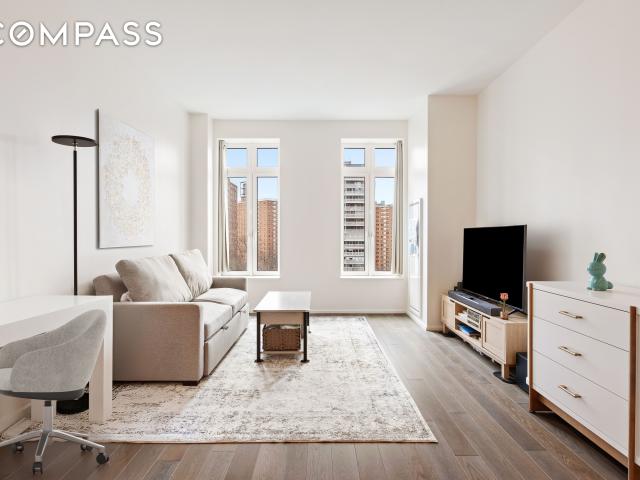 Condo for sale in Arverne, New York