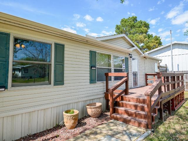 House for sale in Sheridan, Texas