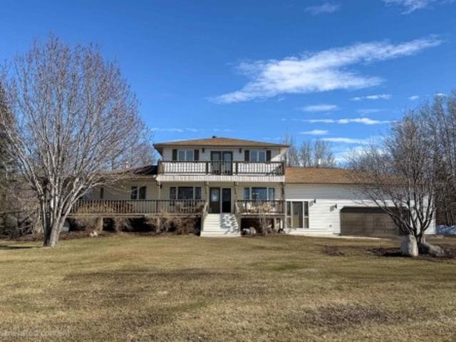 House for sale in Sunset Point, Alberta