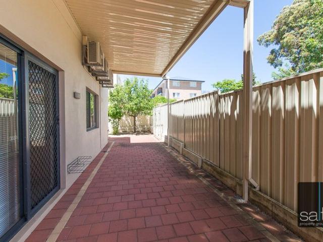 Townhouse for rent in Perth