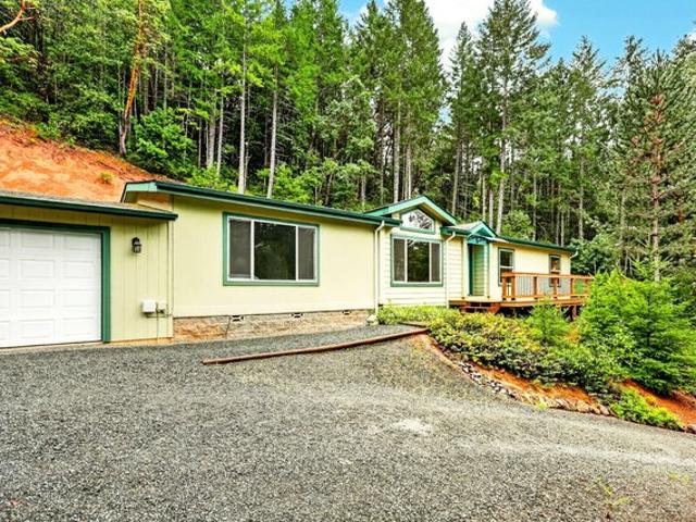 House for sale in Oregonia