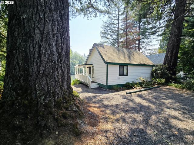 Condo for sale in Oregonia