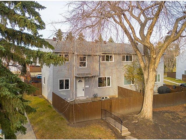 Condo for sale in Wedgewood, Alberta