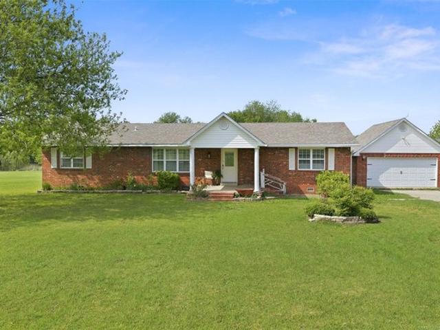 House for sale in Carter, Oklahoma