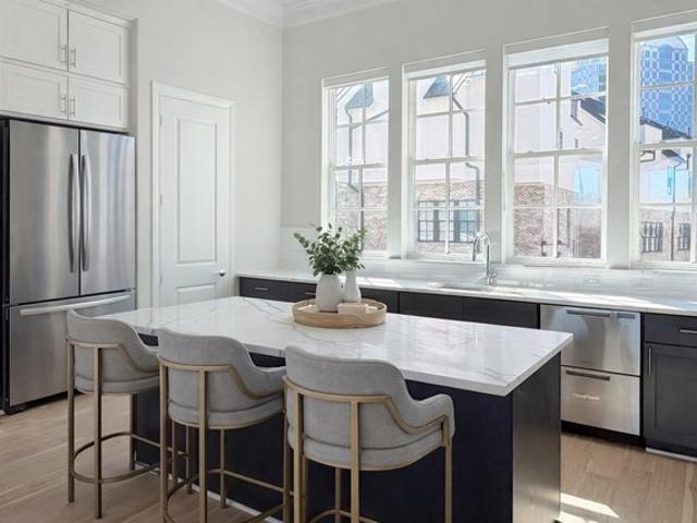 Townhouse for sale in Irving, Texas