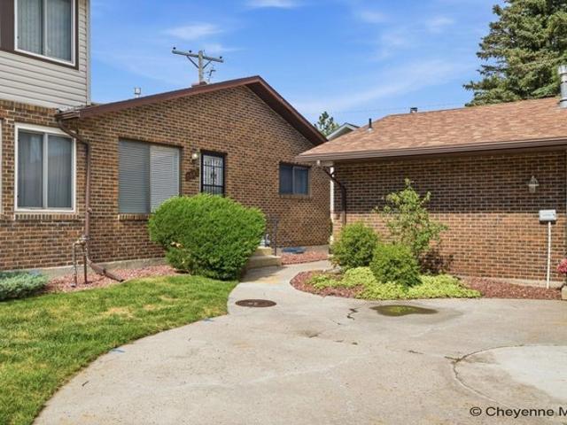 House for sale in Wyoming