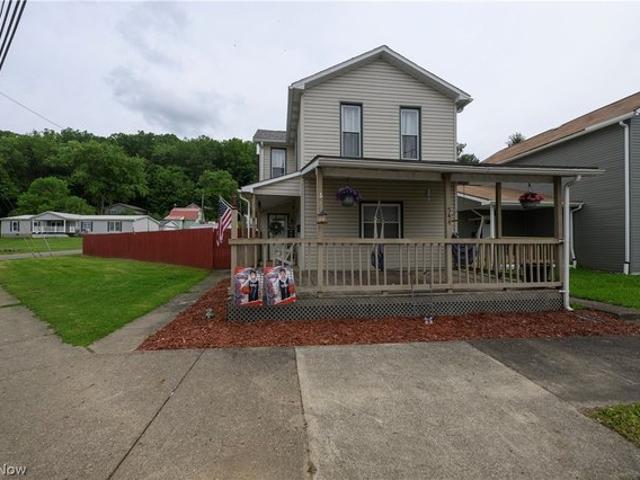 House for sale in Uhrichsville, Ohio