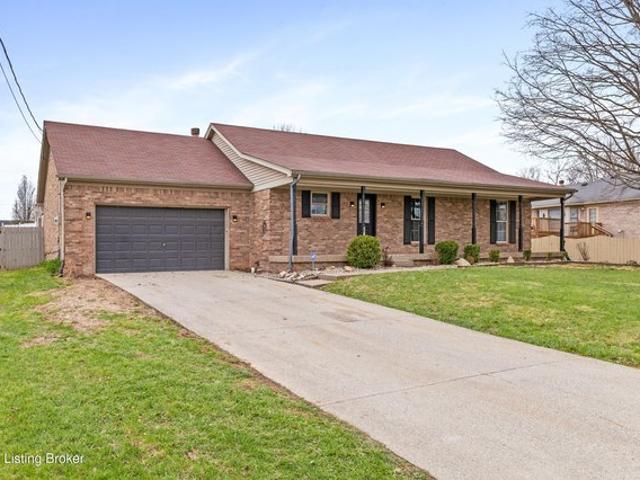House for sale in Mount Washington, Kentucky
