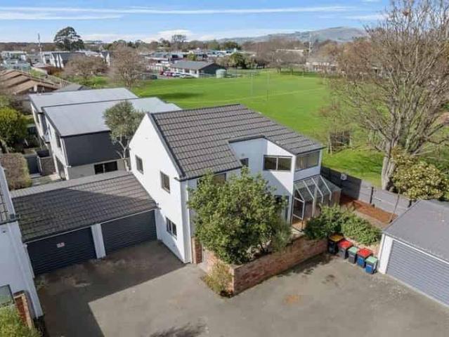 House for rent in Heathcote, Canterbury