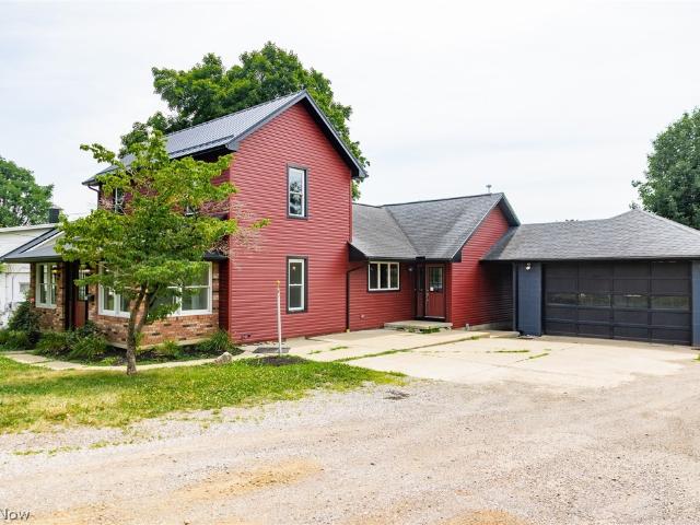 House for sale in Fredericksburg, Ohio
