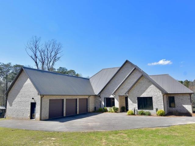 House for sale in Springville, Alabama