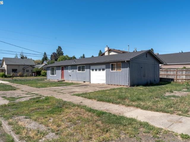 House for sale in Oregonia