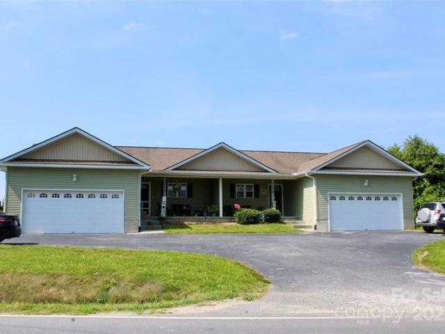 House for sale in East Flat Rock, North Carolina