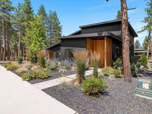 Townhouse for sale in Oregonia