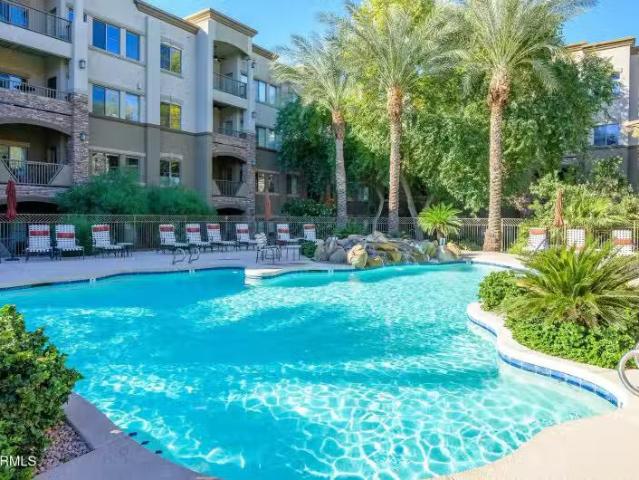 House for sale in Phoenix House for sale in Phoenix